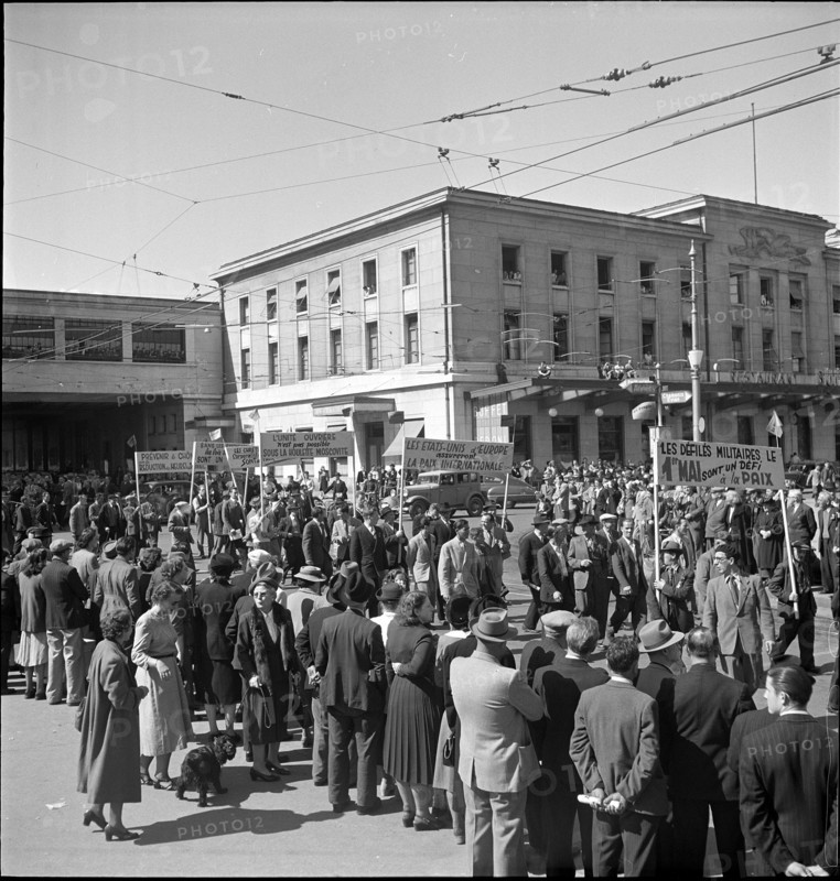 May Day rallies at Geneva railway station 1950.
