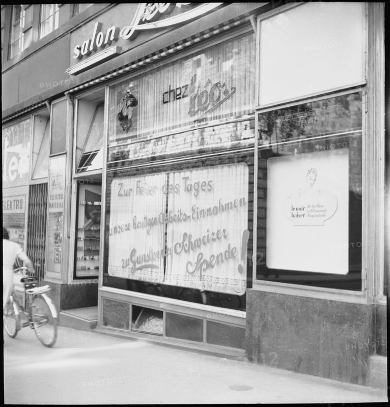 May 8th. 1945, Armistice's day: Sales revenue of the shop are for the Schweizer Spende.