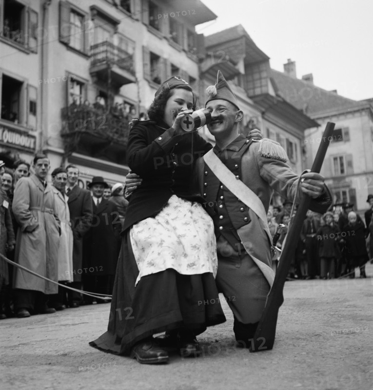 Carnival parade in Payerne, 1946.