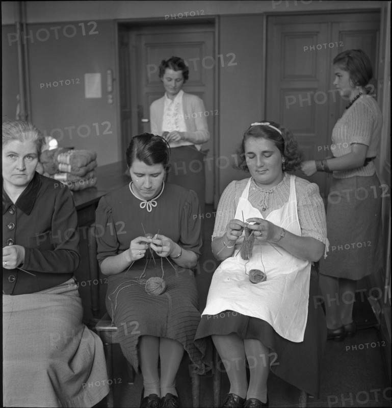 Women during World War 2; school for women's work; 1939.
