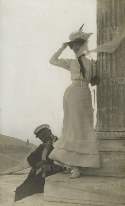 Eleonora Duse and Giuseppe Primoli in Athens