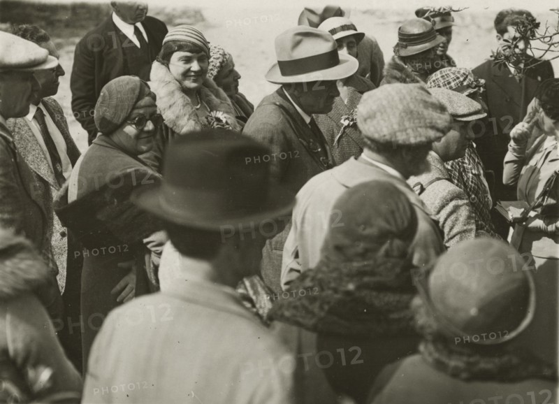 Participants in the excursion to Sicily. 
	
		1924