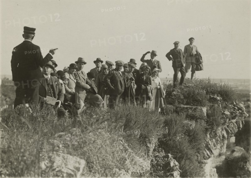 At a panoramic point. 
	
		1924