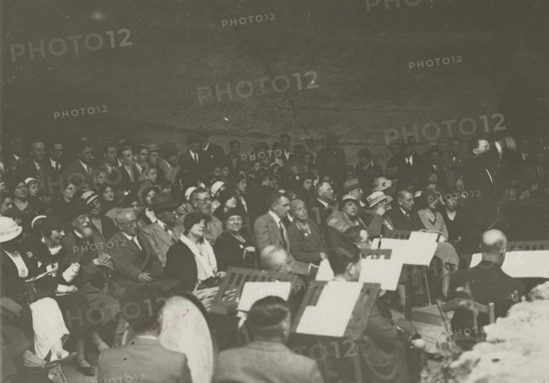 Show inside the Ear of Dionysus. 1924