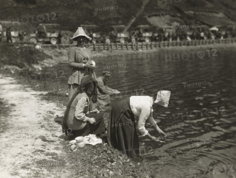 Lunch stop at Lake Prags. 1919