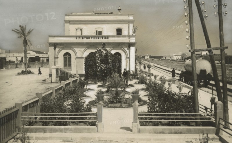 The station of S. Pietro Vernotico. 1926