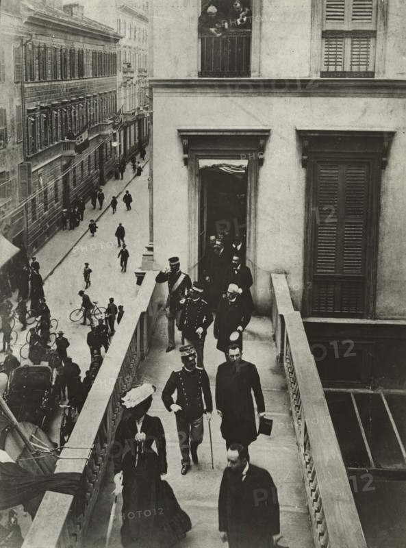 Parade in Via Dante. 1905