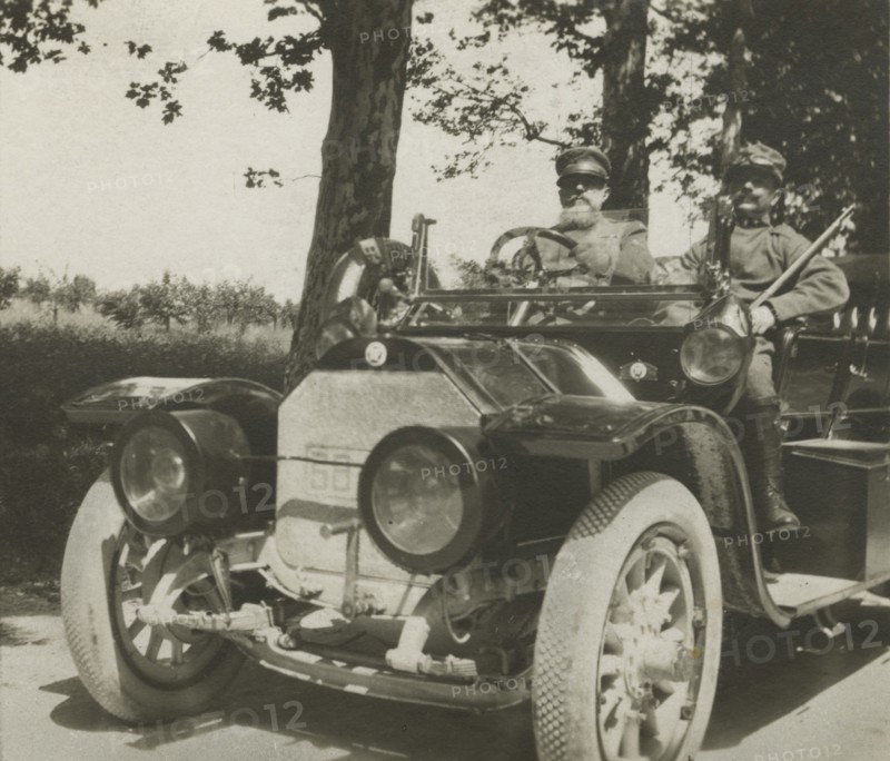 Touring Club National Excursion in the Tridentine Venice Region: parked trucks. 1919