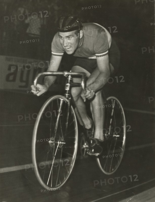 Guido Messina at the Vigorelli velodrome.