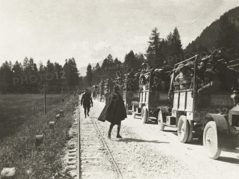 The Touring Caravan departs for Cortina.