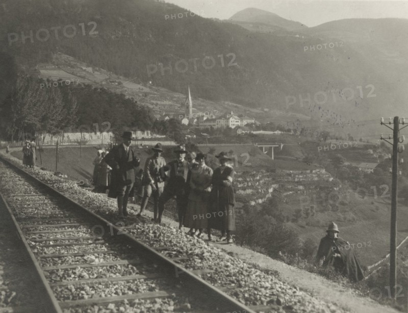 Touring Club Italiano Members on the road to Cortina.