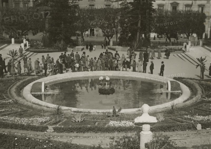 Bellini Garden in Catania. 
	
		1924