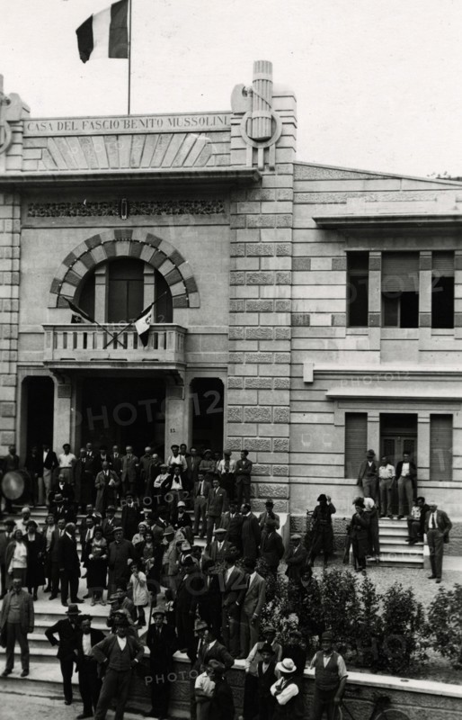 Dolcini Palace in the Saracen Market. 
	
		1931
