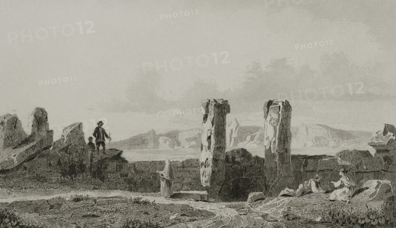 Xaghra, Island of Gozo, Malta. Ggantija. Ruins of a megalithic temple dating from the Neolithic era (from 3600 to 3200 BC). Engraving. Lemaitre direxit. History of Malta and Gozo, by Frederic Lacroix. Panorama Universal, Spanish edition, printed in Barcelona, 1850.