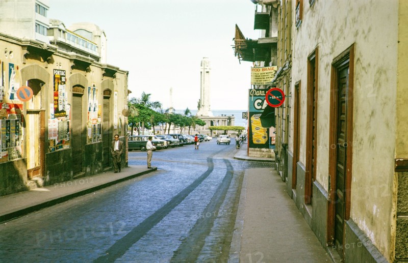Plaza de la Candelaria, Santa Cruz de Tenerife, Tenerife, Canary Islands, Spain 1963 view to Monumento a los Caidos.