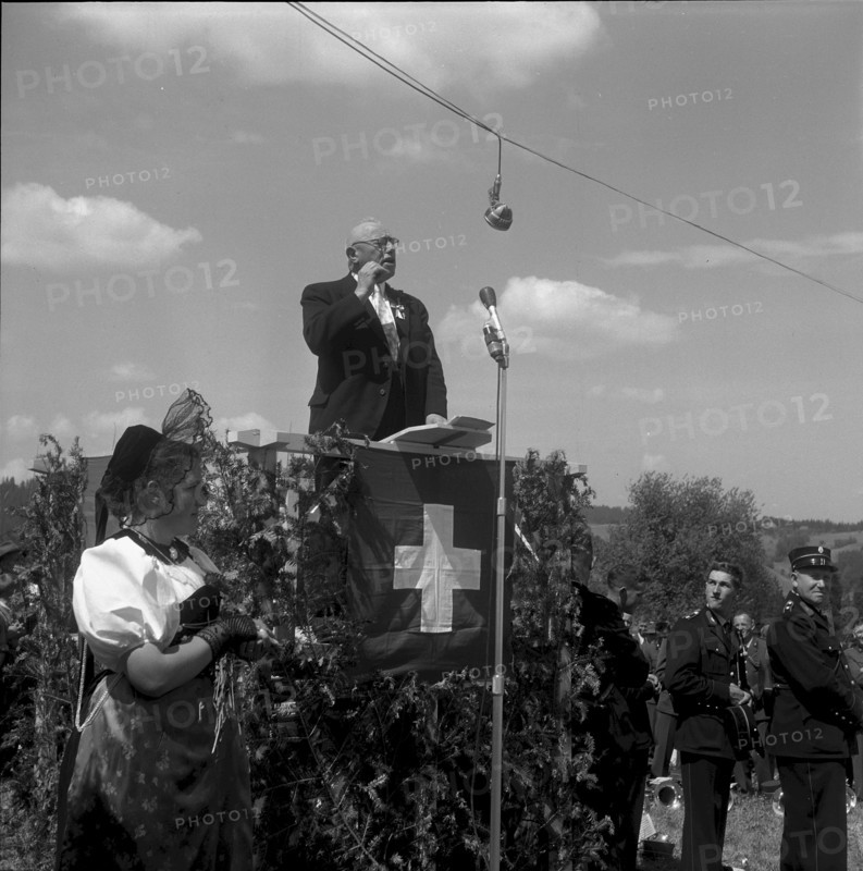 Former Federal Councillor Minger at the commemoration 300 years Swiss Peasant War, Ruderswil 1953