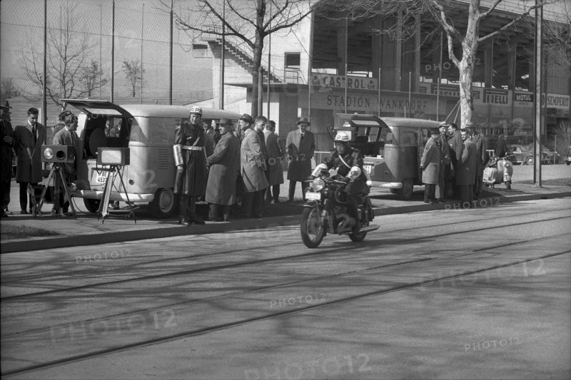 Demonstration of a radar equipment, Berne 1963