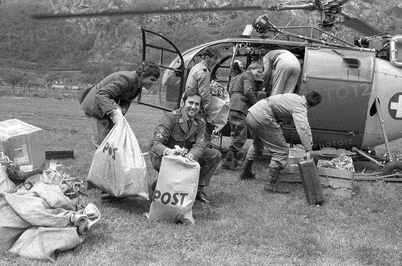 Artillary soldiers snowed in on the Simplon 1977