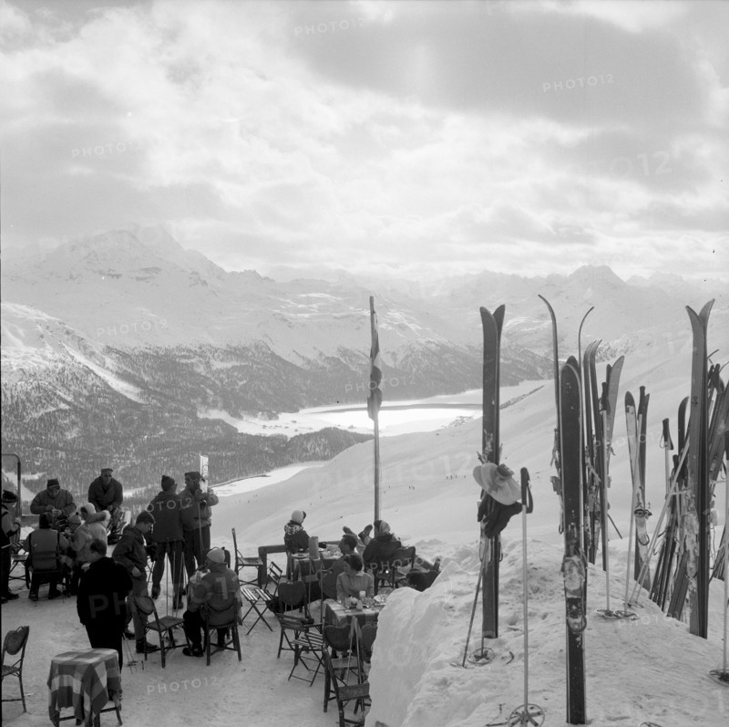 Tourists, Corviglia St. Moritz 1959