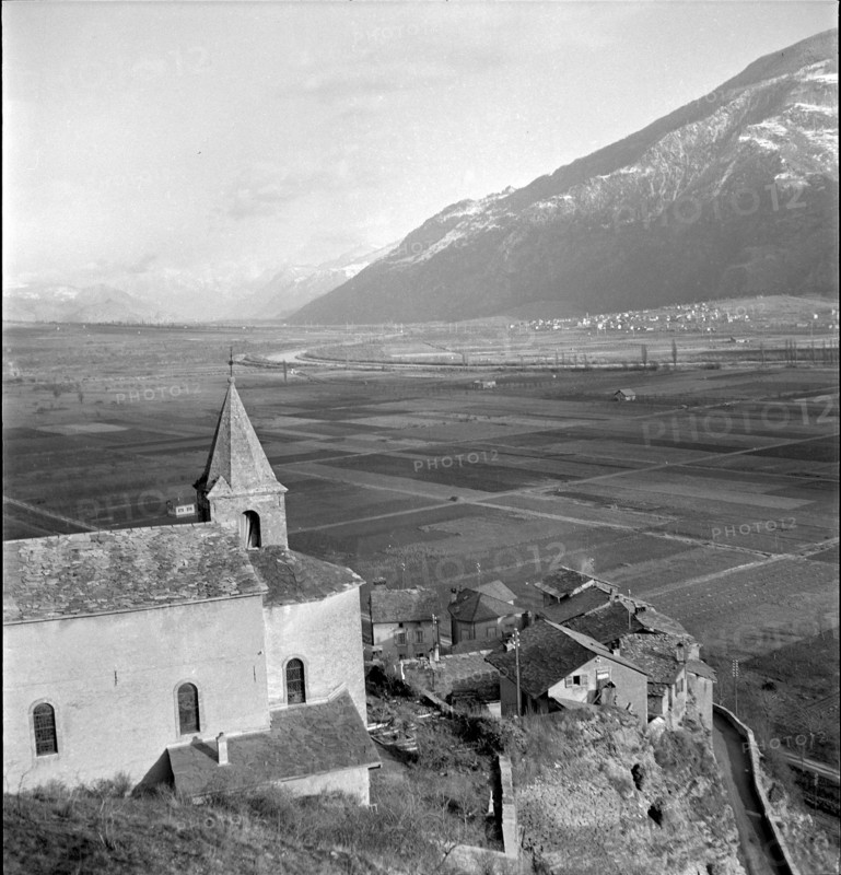 Church in Saillon overlooking the Rhone valley, Valais 1945