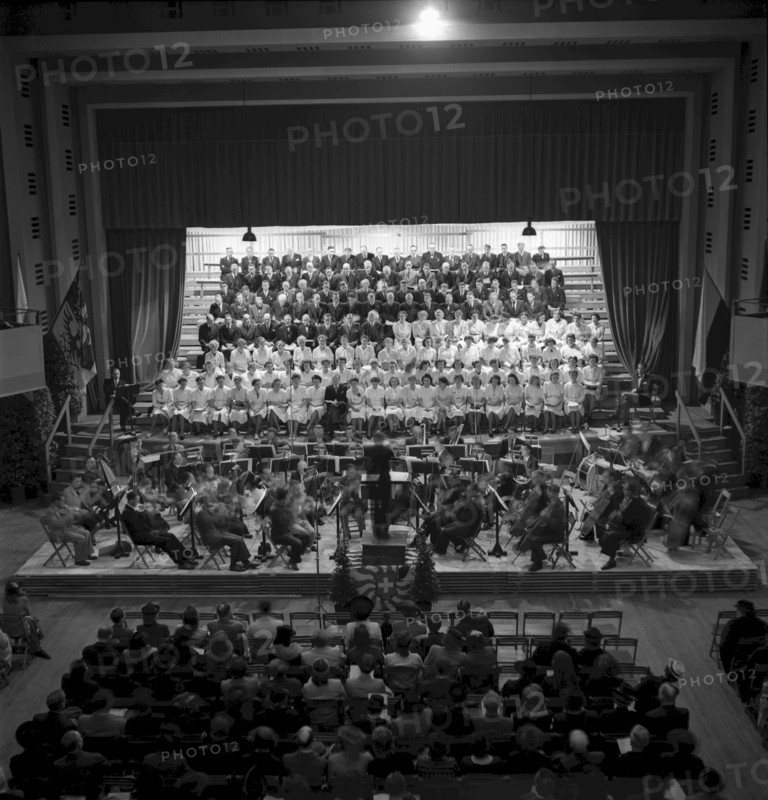 Cercle Democratique, centenary in Lausanne 1943