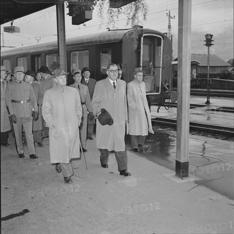 Diplomats excursion at Castle Sargans 1952: Etter, Kobelt, Petitpierre