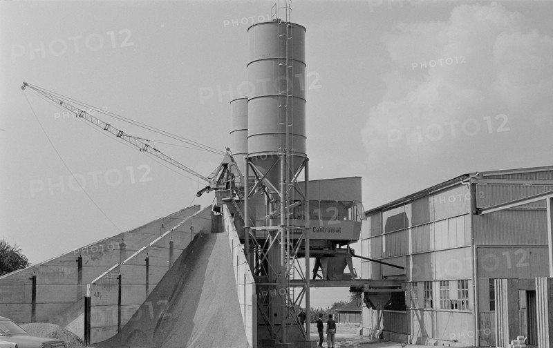 Building of a construction in concrete. Horgen 1966