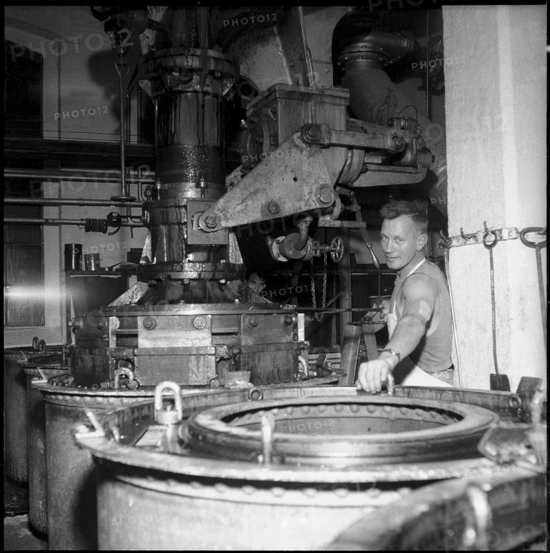 Aarberg sugar factory and refinery 1956