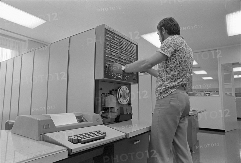 Telecommunications, computer to transmit telegram 1971