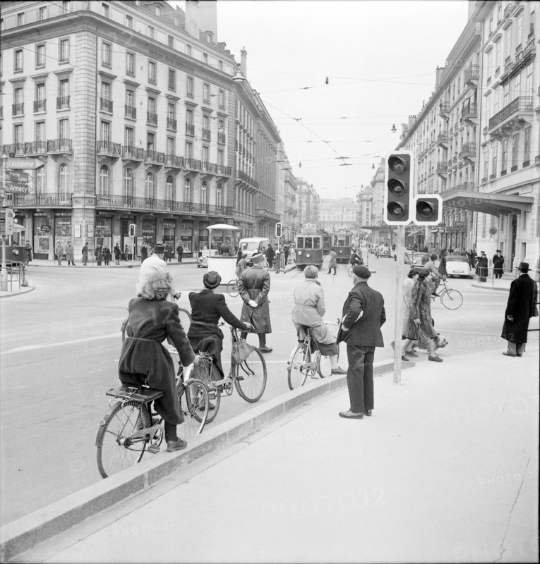Traffic in Geneva 1949