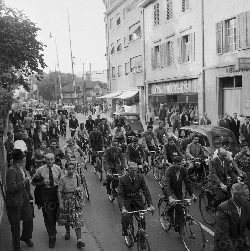 BBC closing time, cyclists and pedestrian in Baden, 1951