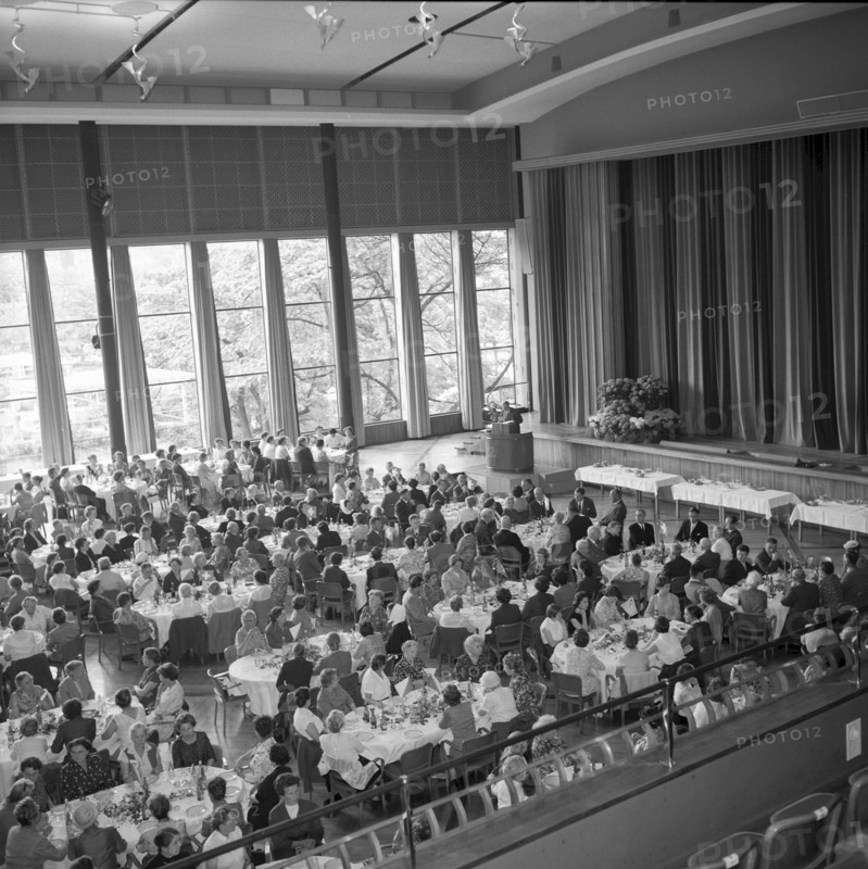 Jubilee of school for social work in Zurich 1955