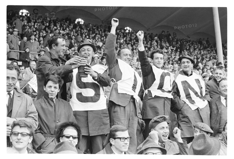 Swiss Cup final 1965: FC Sion - FC Servette, fans of Sion