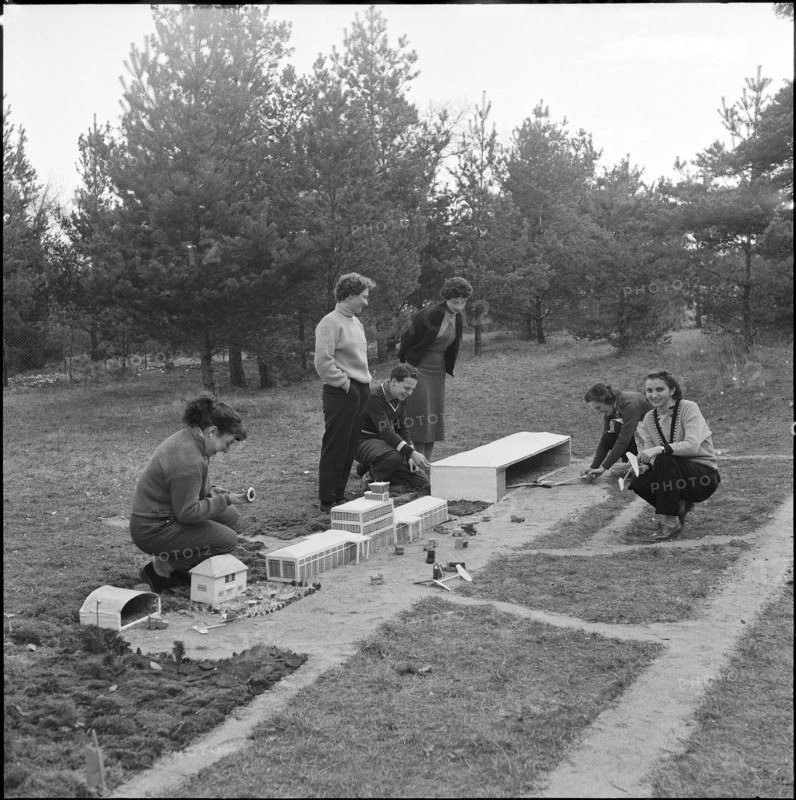 Education course for instructors of holiday camp, La Rippe 1956