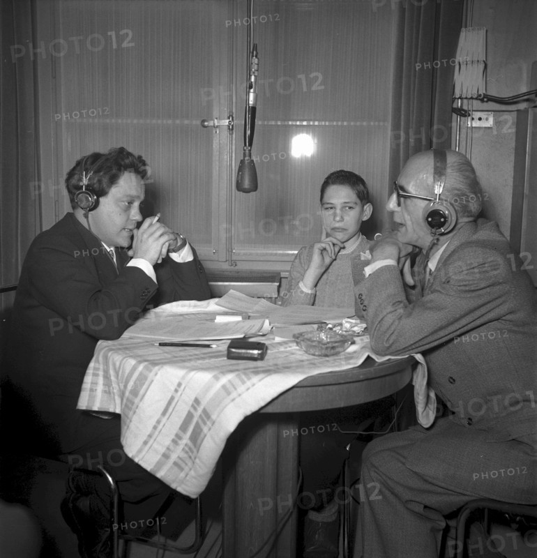 Radio Lausanne, Roger Nordmann, solidarity chain secretary general 1952