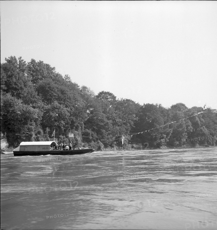 Basle rhine ferry ""Ueli"", 1944