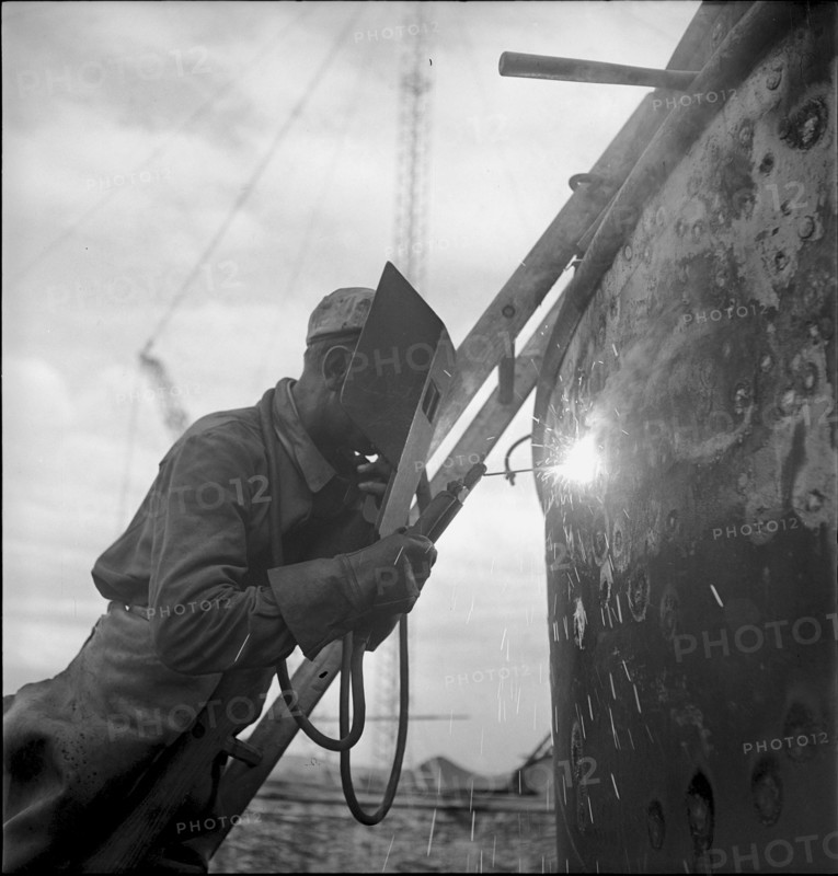 Hull under reparation, shipyard Basle 1946