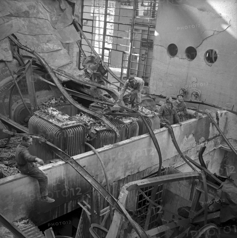 Chandolin power station burned down, clearing 1951