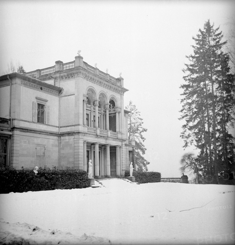 Villa Wesendonck in Zurich-Enge 1945