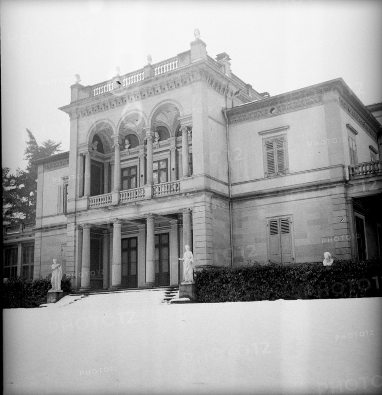 Villa Wesendonck in Zurich-Enge 1945