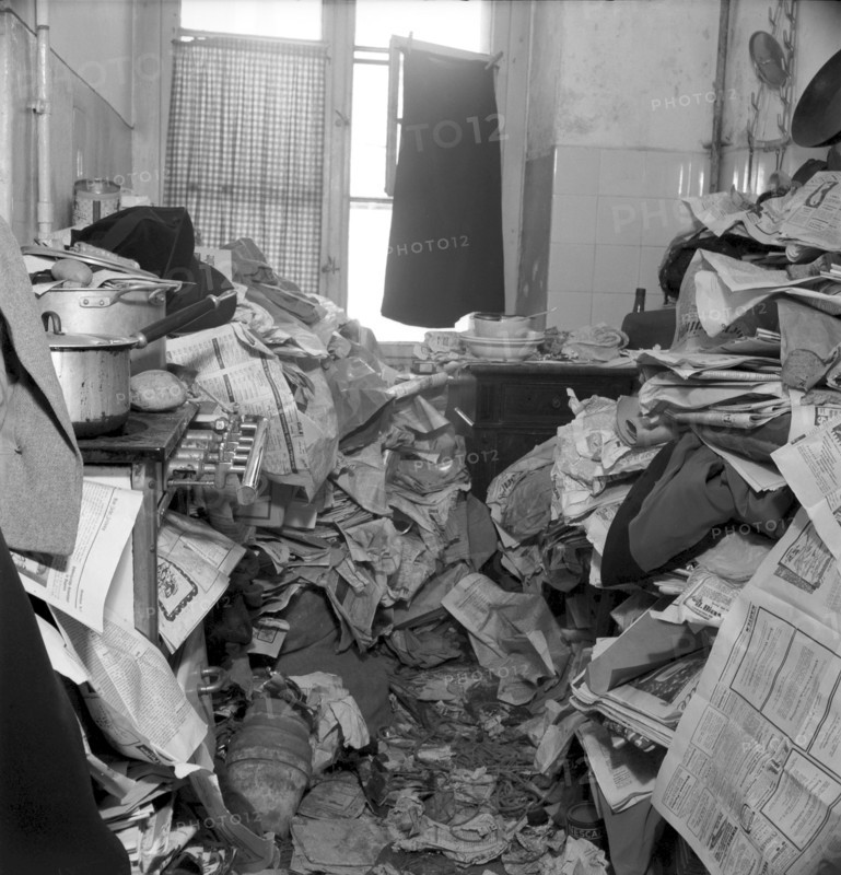 A compulsive hoarding person's home in Zurich 1946