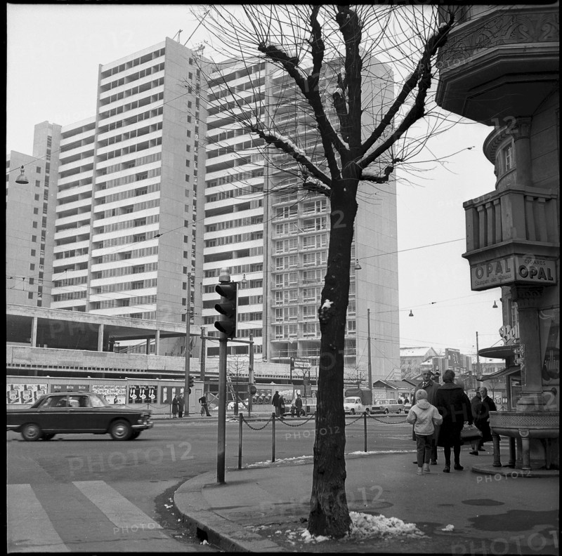 New high-rise buildings in the Lochergut, Sihlfeld Zurich 1965