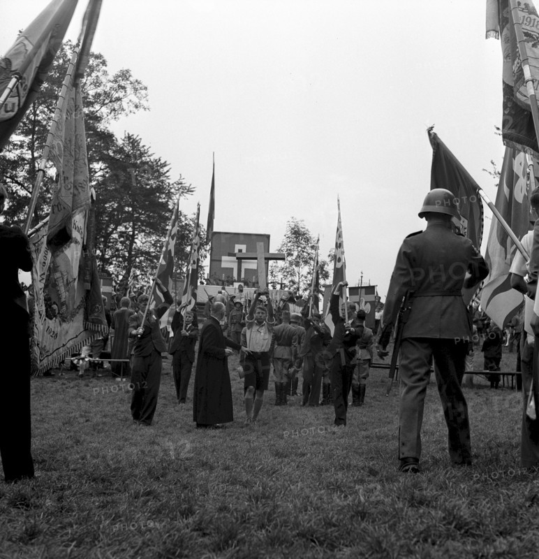 Catholic youth association meeting, Rutli 1941