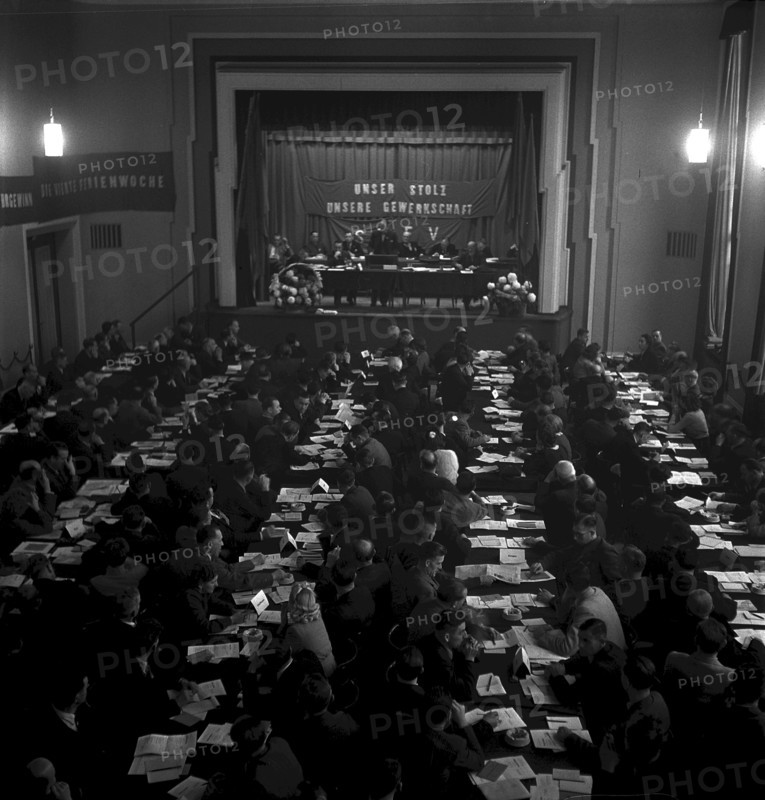 Textile and factory worker association annual meeting 1947