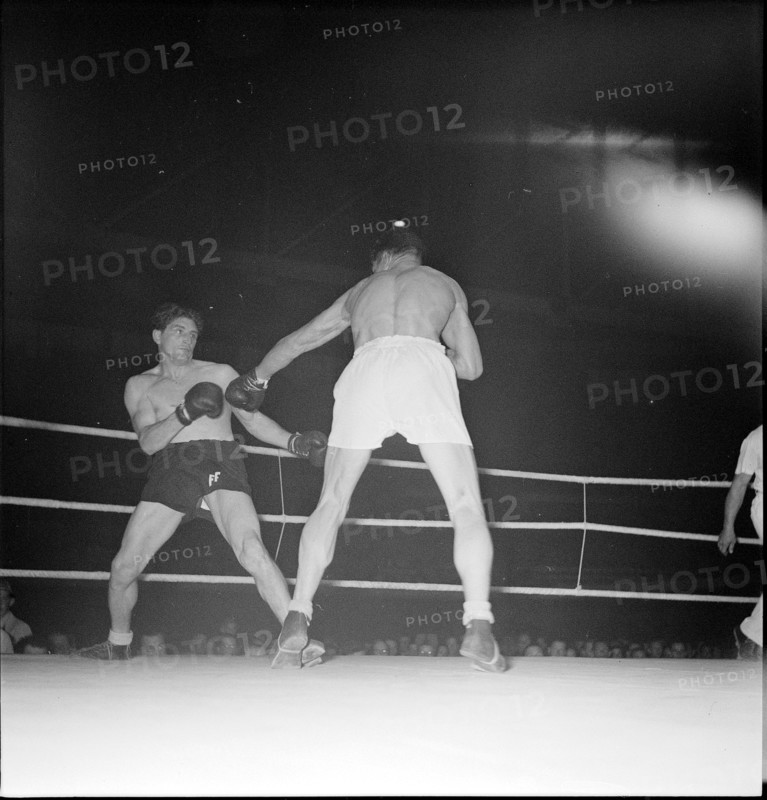 Boxing meeting at Hallenstadion, Zurich 1942