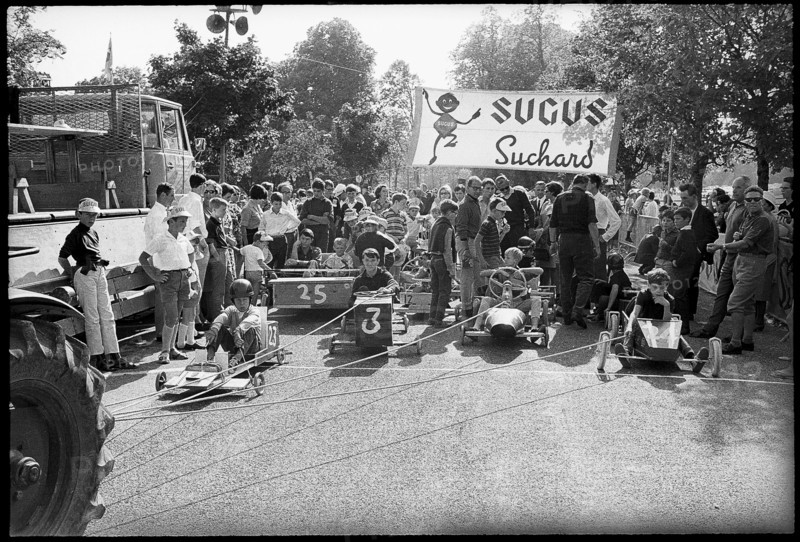 Soap-Box Derby in Chaumont, 1966