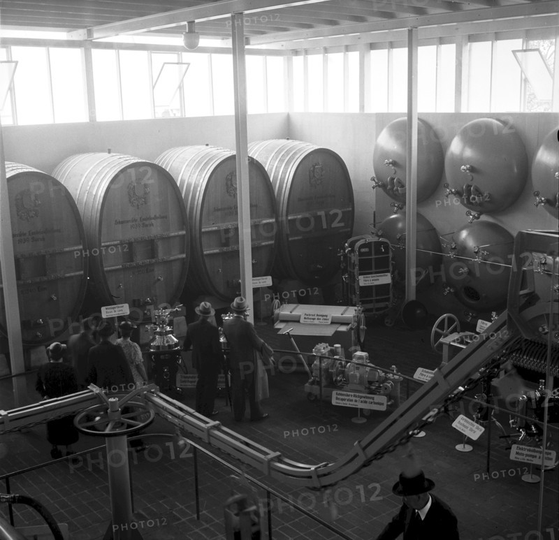 Wine cask of Strickhof, Zurich 1940