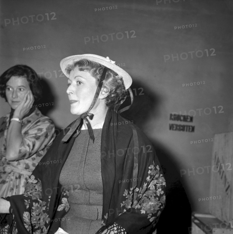 Bianca Cavallini at Cabaret 'En Guete metenand', Zurich 1959