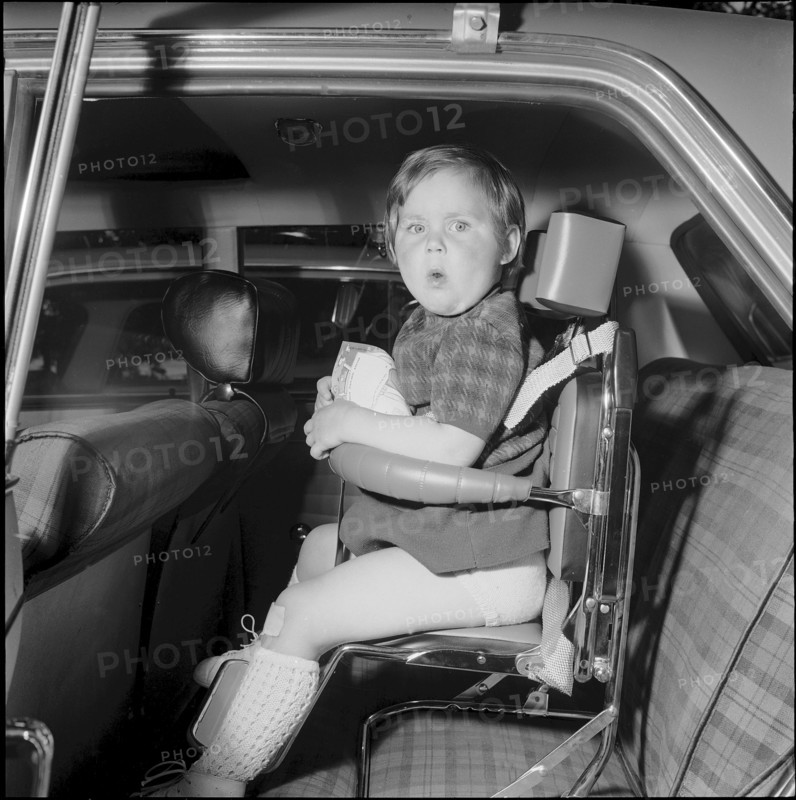 child's safety seat 1968