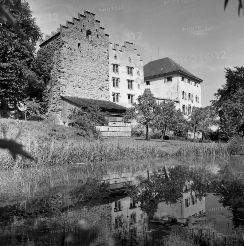 Wartensee Castle, 1957